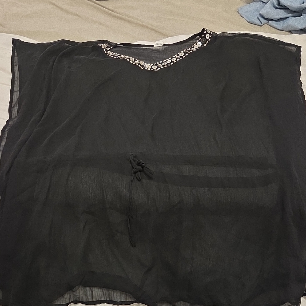 Elegant Black Women's Top with Sequin Detail